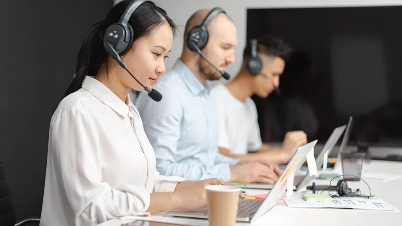 How Telephone Answering Services Elevate Insurance Operations